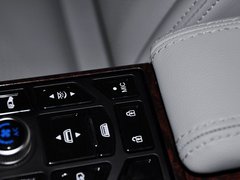 2013款 2.2T 自动 行政版