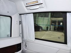 2013款 2.2T 自动 行政版