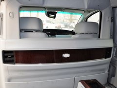 2013款 2.2T 自动 行政版