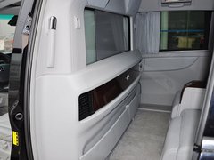 2013款 2.2T 自动 行政版