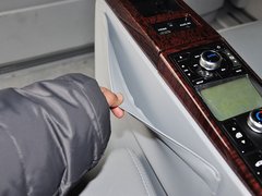 2013款 2.2T 自动 行政版