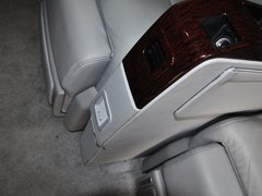 2013款 2.2T 自动 行政版