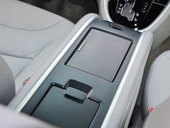 纳智捷 MASTER CEO 2013款 2.2T 自动 行政版