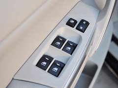 纳智捷 MASTER CEO 2013款 2.2T 自动 行政版