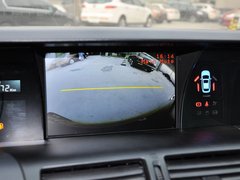2013款 2.2T 自动 行政版