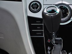 2013款 2.2T 自动 行政版