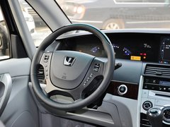 2013款 2.2T 自动 行政版