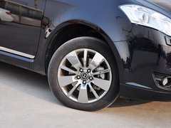 2013款 2.2T 自动 行政版