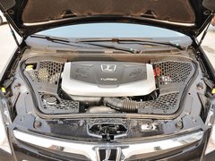 2013款 2.2T 自动 行政版