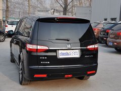 2013款 2.2T 自动 行政版