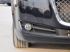 2013款 2.2T 自动 行政版