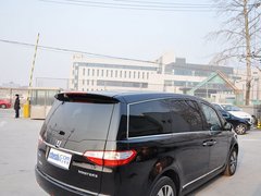 2013款 2.2T 自动 行政版