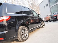 2013款 2.2T 自动 行政版