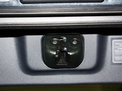 2013款 2.5 CVT 四驱都市版 5座