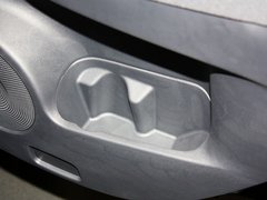 2013款 2.5 CVT 四驱都市版 5座