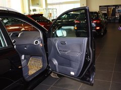 2013款 2.5 CVT 四驱都市版 5座