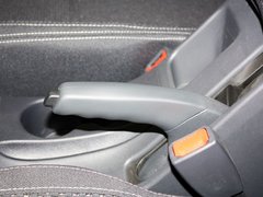 2013款 2.5 CVT 四驱都市版 5座