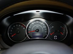 2013款 2.5 CVT 四驱都市版 5座