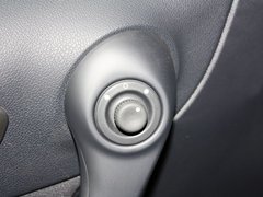 2013款 2.5 CVT 四驱都市版 5座