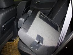 2013款 2.5 CVT 四驱都市版 5座