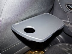 2013款 2.5 CVT 四驱都市版 5座