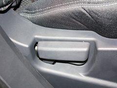 2013款 2.5 CVT 四驱都市版 5座