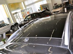 2013款 2.5 CVT 四驱都市版 5座