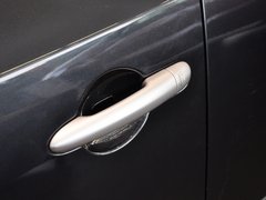 2013款 2.5 CVT 四驱都市版 5座