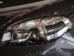 2013款 2.5 CVT 四驱都市版 5座