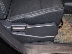 2013款 2.5 CVT 四驱都市版 5座
