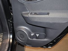 2013款 2.5 CVT 四驱都市版 5座