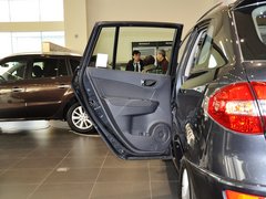 2013款 2.5 CVT 四驱都市版 5座