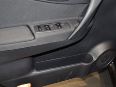 2013款 2.5 CVT 四驱都市版 5座
