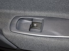 2013款 2.5 CVT 四驱都市版 5座