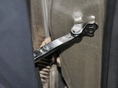 2013款 2.5 CVT 四驱都市版 5座