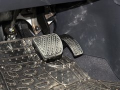 2013款 2.5 CVT 四驱都市版 5座