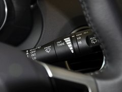 2013款 2.5 CVT 四驱都市版 5座