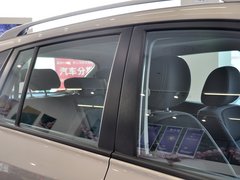 2013款 2.5 CVT 四驱都市版 5座