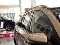 2013款 2.5 CVT 四驱都市版 5座
