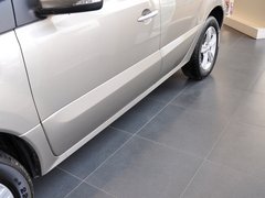 2013款 2.5 CVT 四驱都市版 5座