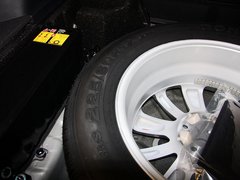 2013款 2.5 CVT 四驱舒适导航版 5座