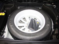 2013款 2.5 CVT 四驱舒适导航版 5座