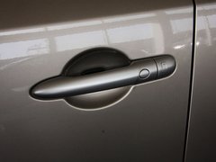 2013款 2.5 CVT 四驱舒适导航版 5座
