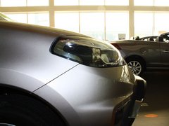 2013款 2.5 CVT 四驱舒适导航版 5座