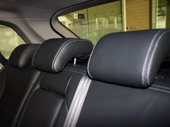 2013款 2.5 CVT 四驱舒适导航版 5座