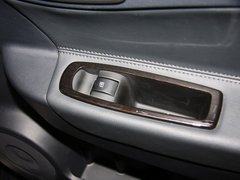 2013款 2.5 CVT 四驱舒适导航版 5座