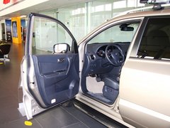 2013款 2.5 CVT 四驱舒适导航版 5座