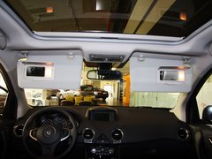 2013款 2.5 CVT 四驱舒适导航版 5座