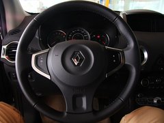 2013款 2.5 CVT 四驱舒适导航版 5座
