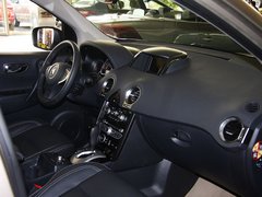 2013款 2.5 CVT 四驱舒适导航版 5座